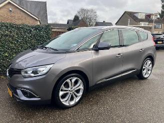 Salvage car Renault Grand-scenic 1.4 TCe EXE 7 PERSOONS 2018/10