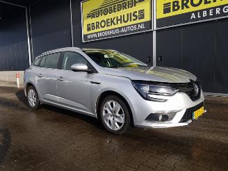 Renault Mégane 1.5 dCi Limited Automatic picture 6