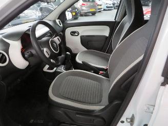 Renault Twingo 1.0sce collection picture 11