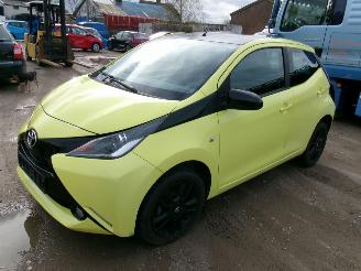 Toyota Aygo 1.0 X - 5 Drs picture 2