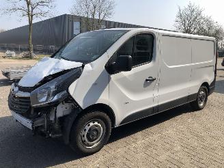 škoda osobní automobily Opel Vivaro 1.6 CDTI  BI-TURBO  L2H1 2017/9