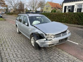 damaged commercial vehicles Volkswagen Golf 1.6 Variant 2003/3