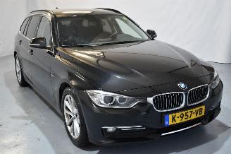 Damaged car BMW 3-serie TOURING 2015/6