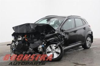 danneggiata veicoli industriali Hyundai Kona Kona (OS), SUV, 2017 39 kWh 2020/12