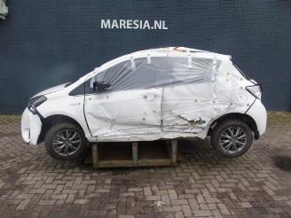 uszkodzony samochody ciężarowe Toyota Yaris Yaris III (P13), Hatchback, 2010 / 2020 1.5 16V Hybrid 2018/5