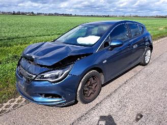 dañado vehículos comerciales Opel Astra K 1.0 12V 2016/3