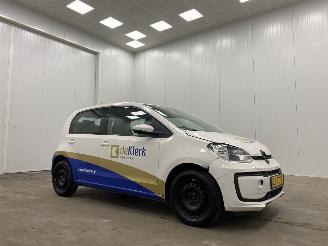 Salvage car Volkswagen Up 1.0 BMT Move-Up 5-drs Airco 2019/5