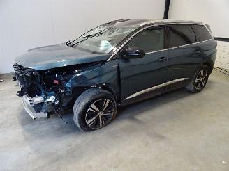 dañado vehículos comerciales Peugeot 5008 1.5 HDI AUTOMAAT 2020/7