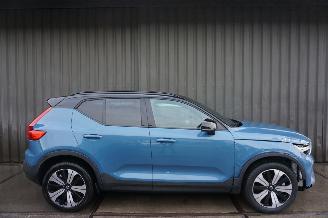 damaged motor cycles Volvo XC40 70kWh 170kW Recharge Plus 2023/5