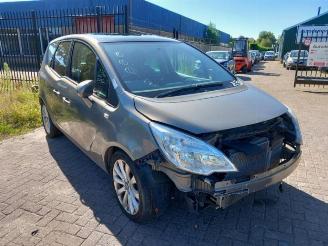 Salvage car Opel Meriva  2012/11