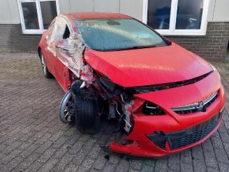 Salvage car Opel Astra Astra J GTC (PD2/PF2), Hatchback 3-drs, 2011 / 2018 2.0 CDTI 16V ecoFLEX 2012/10