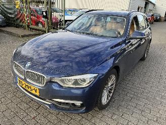 Auto da rottamare BMW 3-serie 320i Automaat Stationcar Luxury Edition 2019/3