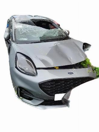 disassembly commercial vehicles Ford Puma ST Line 2021/5