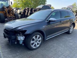 Voiture accidenté Volkswagen Passat Passat Alltrack (3G5), Combi, 2015 2.0 TDI BiTurbo 16V 4Motion 2017