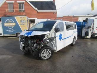 damaged commercial vehicles Peugeot Expert AMBULANCE 2022/5