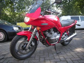 Salvage car Yamaha XJ 6 Division 600 S DIVERSION IN ZEER NETTE STAAT !!! 1992/4