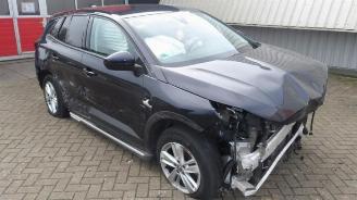 uszkodzony samochody osobowe Opel Grandland Grandland/Grandland X, SUV, 2017 1.6 CDTi 120 2018/11
