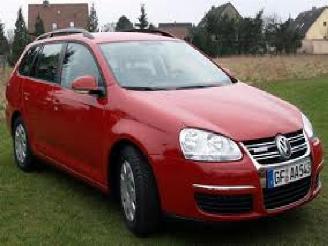 Voiture accidenté Volkswagen Golf 5 variant 2010/2