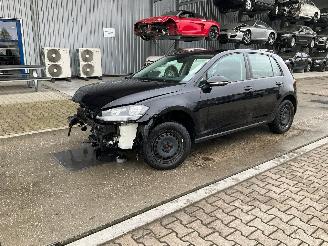 Coche accidentado Volkswagen Golf VII 1.6 TDI 2018/7