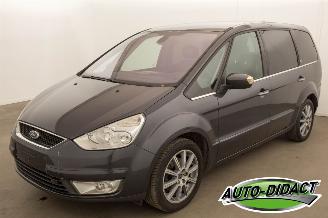 Voiture accidenté Ford Galaxy 1.8 Leer Airco 2010/1