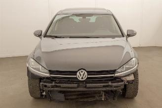 Volkswagen Golf 1.6 Pano dak Navi motor schade picture 41