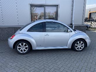 Volkswagen New-beetle 1.4 16V Trendline 122000km picture 3