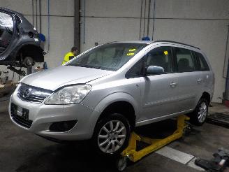 demontáž osobní automobily Opel Zafira Zafira (M75) MPV 1.8 16V Ecotec (Z18XER(Euro 4)) [103kW]  (07-2005/04-=
2015) 2008/10