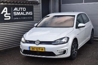 škoda osobní automobily Volkswagen e-Golf *LEDER/NAVI/XENON 2019/1