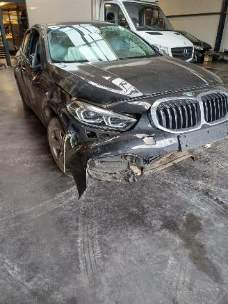 Salvage car BMW Up 116i www.midelo-onderdelen.nl 2023/1