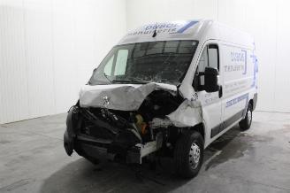 dañado vehículos comerciales Peugeot Boxer  2021/6