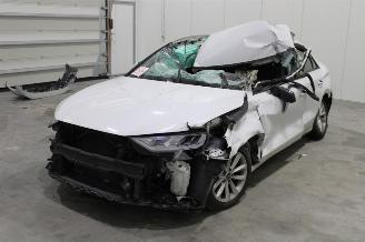 damaged passenger cars Audi A3  2021/11