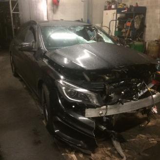 uszkodzony samochody osobowe Mercedes Cla-klasse CLA 45 AMG SHOOTING BRAKER 2015/1