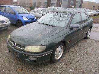 danneggiata veicoli industriali Opel Omega  1995/1
