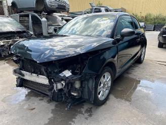 uszkodzony samochody osobowe Audi A1  2012/6