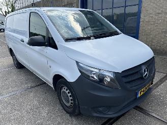 damaged commercial vehicles Mercedes Vito 1.9 CDI FUNCTIONAL LANG 2018/10