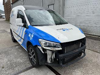 skadebil auto Volkswagen Caddy 2.0 TDI L1H1 Exclusive Edition 2019/9