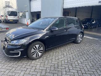 Voiture accidenté Volkswagen e-Golf 61434KM NAP!! 2017/11