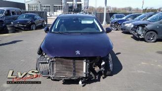 Unfall Kfz Auflieger Peugeot 308 308 SW (L4/L9/LC/LJ/LR), Combi 5-drs, 2014 / 2021 1.6 BlueHDi 120 2015/9